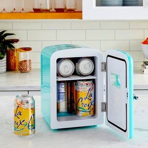 Frigidaire 6 Can Mini Fridge